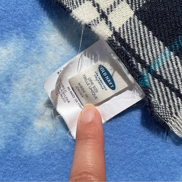 Blue Scarf - Picture 3 of 5